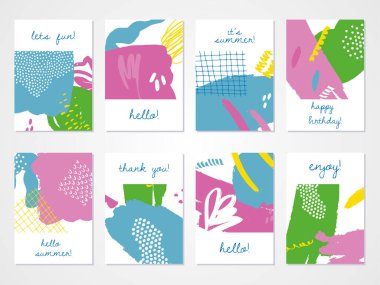 Soyut renkli kolaj özgeçmişi ayarlandı. Kart, broşür ve davetiye tasarımı için el çizimi şablonlar.