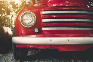 Klasik Otomobil, Vintage araba, ön görünüm Far kadar kapatın.