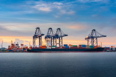 Ulaşım ve Dock Terminal yükleme lojistik nakliye