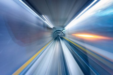 Soyut hareket hız hareketi shot metro tüneli bulanık, bulanıklık arka plan bulanıklaştırma.
