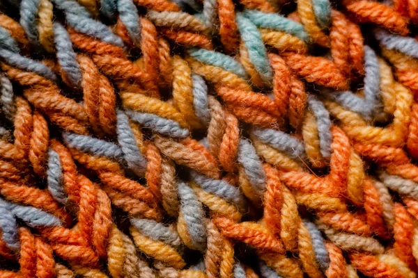 Шарф Вязанием Цветные Меловые Нити Вязания — стоковое фото