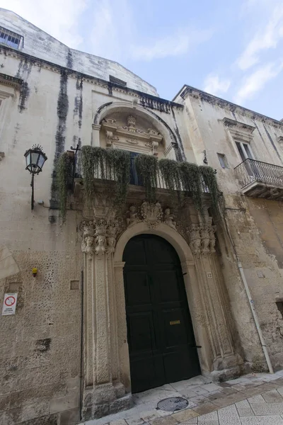 Lecce Smal Gata Den Historiska Stadskärnan Typisk För Barockperioden — Stockfoto