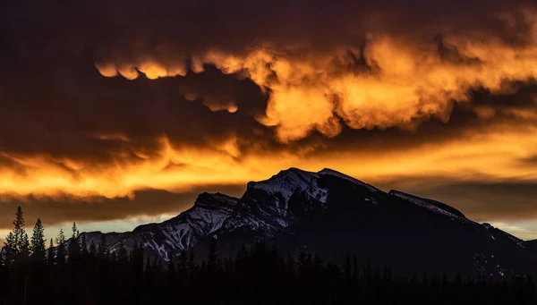 Alba Montagne Rocciose Canmore Alberta Canada — Foto Stock