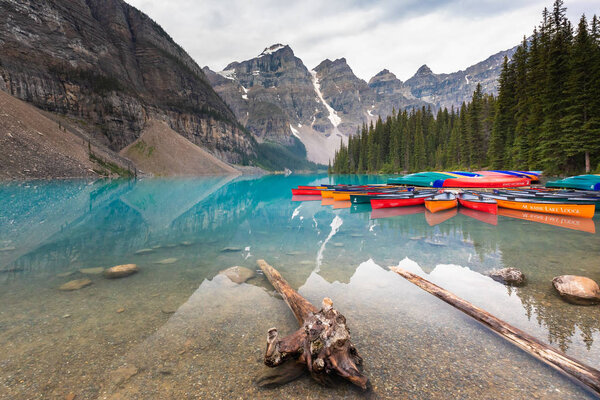 Moraine Lake, Alberta, Canada