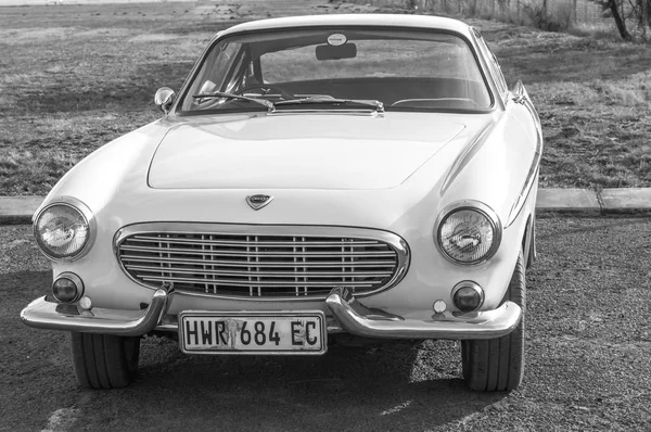 Queenstown Zuid Afrika Juni 2017 Vintage Witte Volvo Voertuig Tentoongesteld — Stockfoto
