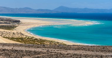 Göle plajda Sotavento Fuerteventura, Kanarya Adaları, İspanya'nın havadan görünümü