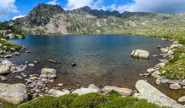 Paysage Alpin Avec Reflet Dans Lac Montmalus Circuit Andorre — Photo