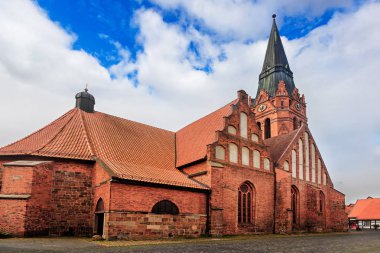 St Martin's Church  Nienburg clipart