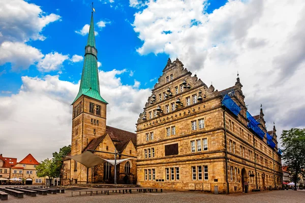 Eglise du marché St. Nicolai et Maison de Mariage à Hameln — Photo