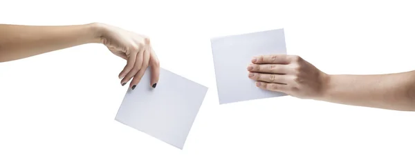 Mãos Segurando Entregando Papel Branco — Fotografia de Stock