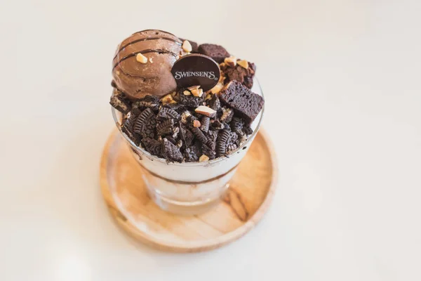 Bangkok Tailandia Junio 2019 Bingsu Chocolate Postre Helado Restaurante Helados — Foto de Stock