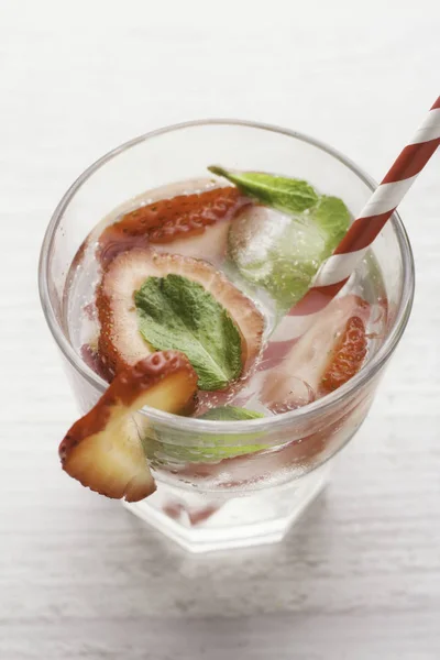 Drink Strawberry Ice Mint Closeu — Stock Photo, Image