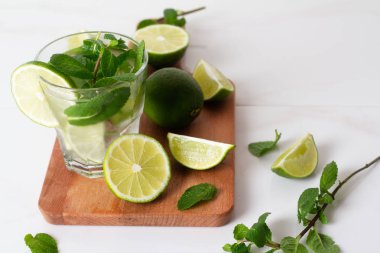 Mojito limon ve nane ile
