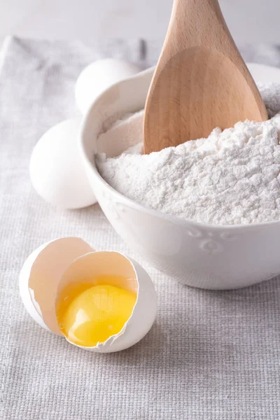 Flour Wooden Spoon Raw Chicken Egg — Stock Photo, Image