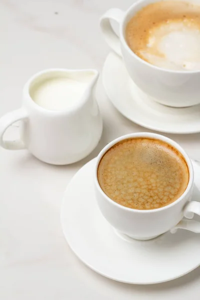 Diferentes Tipos Café Fundo Branco — Fotografia de Stock