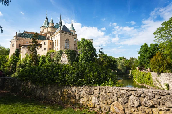 博伊尼斯城堡 Bojnicky Zamok 12世纪建造的中世纪罗曼式城堡 斯洛伐克博伊尼斯 — 图库照片