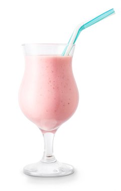 Bardakta çilekli smoothie