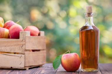 elma suyu ya da sirke