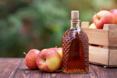 elma suyu ya da sirke