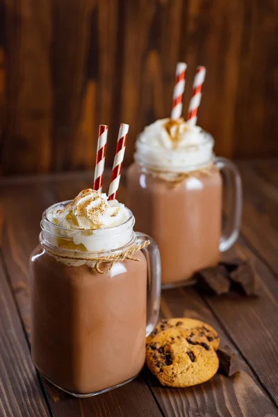 Milkshake au chocolat en pot de maçon — Photo