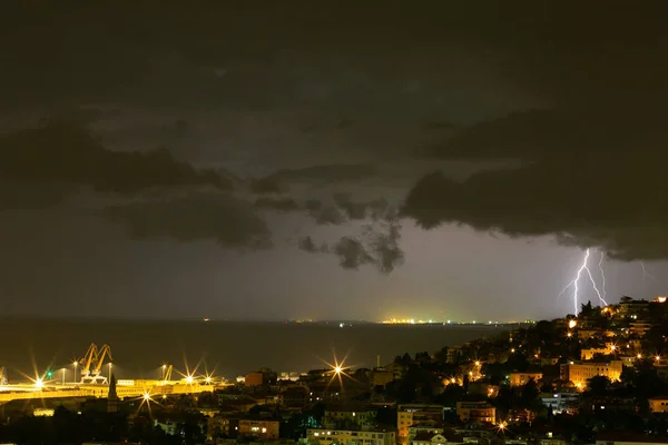 Thunderstorm City Trieste Italy Lightning Beats Water — Stock Photo, Image