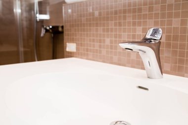 fotoğraf, seramik, musluk ve lavabo banyo