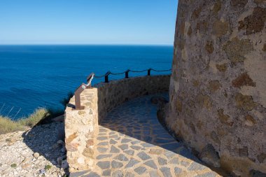 Deniz ve dağ üzerinde sahil Carboneras, Almeria, İspanya