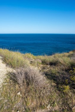 Deniz ve dağ üzerinde sahil Carboneras, Almeria, İspanya