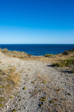 Deniz ve dağ üzerinde sahil Carboneras, Almeria, İspanya