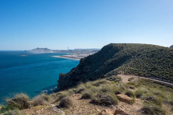 西班牙 Carboneras 海岸的海和山 — 图库照片