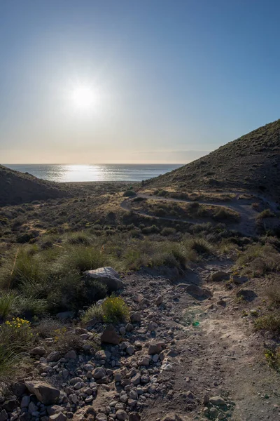 Pláž Mrtvých Slunce Modrá Obloha Španělsko — Stock fotografie