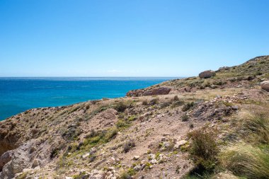 Almeria, İspanya siyahlar içinde sahil