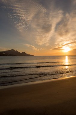 Sunrise Genoveses Cabo de Gata, İspanya plaj