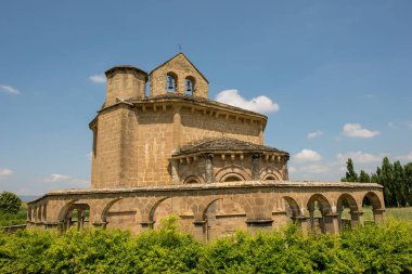 Santa Maria de Eunate hermitage Santiago, İspanya için yolda