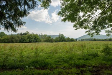 Santiago yolu olarak Burguete, İspanya geçer