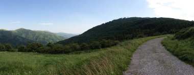 Santiago Valcarlos ve Roncesvalles, İspanya arasında giden yol