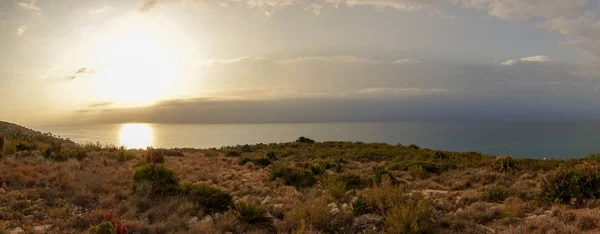 Oropesa Içinde Bir Gündoğumu Panoramik Formatta — Stok fotoğraf