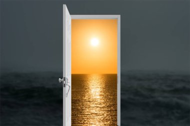 İyi havalarda, İspanya izin açık bir kapı