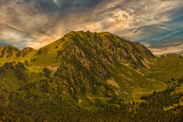 Pyrenees Hegyen Spanyolország Gyönyörű Napkeltét — Stock Fotó