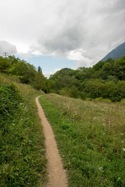Lleida, İspanya aran Vadisi Dağları arasında