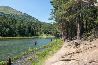 Oles Aran Valley, İspanya bassa Gölü
