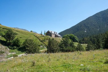 Montgarri Vadisi Aran, İspanya için yol