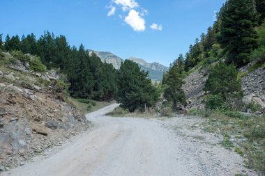 Nehri Vadisi Aran, İspanya için Montgarri yolu üzerindeki