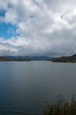 Lav, Bask Ülkesi, İspanya ullibarri gamboa rezervuarı