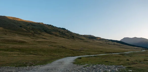 Rzeki Baqueira Poprzez Dolinę Aran Hiszpania — Zdjęcie stockowe