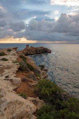 Ibiza, İspanya, adada Cap Martinet Sunrise