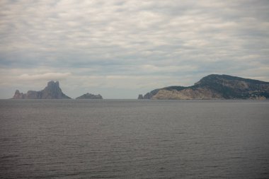 Bir tekneden İspanya es vedra arkadan Adası