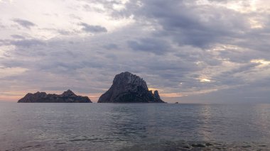 Günbatımı Ibiza, İspanya Es Vedra Island üzerinde