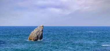 Asturias Buelna sahil boyunca yürüyüş