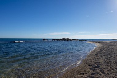 Tarragona, İspanya'nın kıyısındaki ampolla beach
